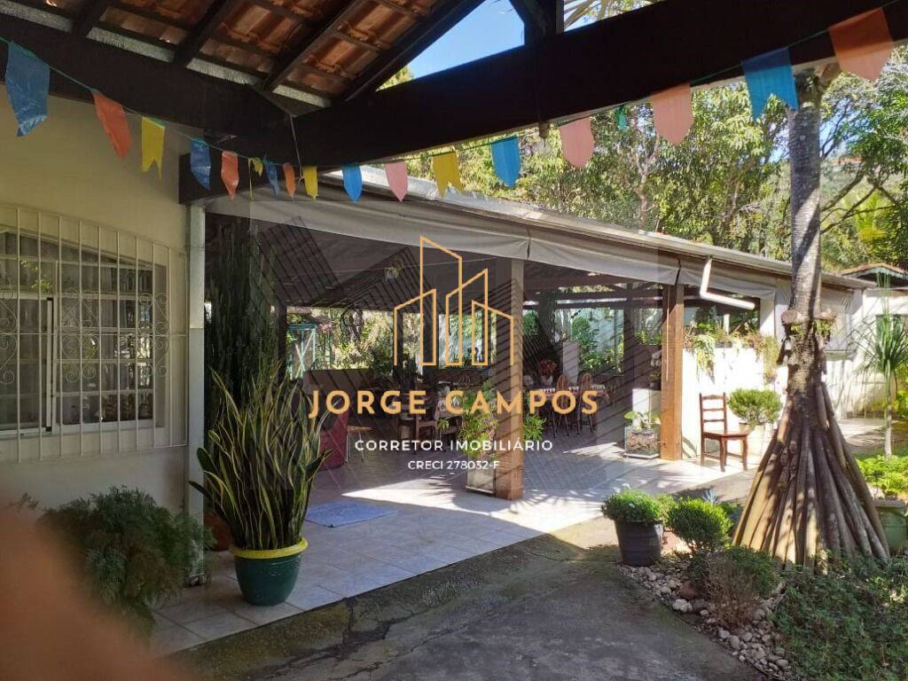 Chácara à venda com 3 quartos, 300m² - Foto 2