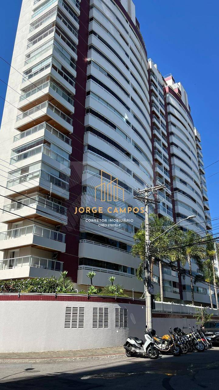 Apartamento à venda com 3 quartos, 150m² - Foto 1