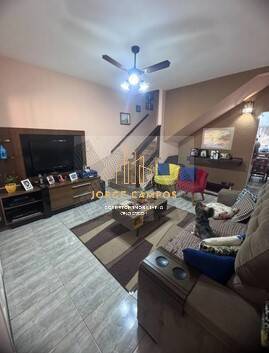 Sobrado à venda com 2 quartos, 102m² - Foto 1