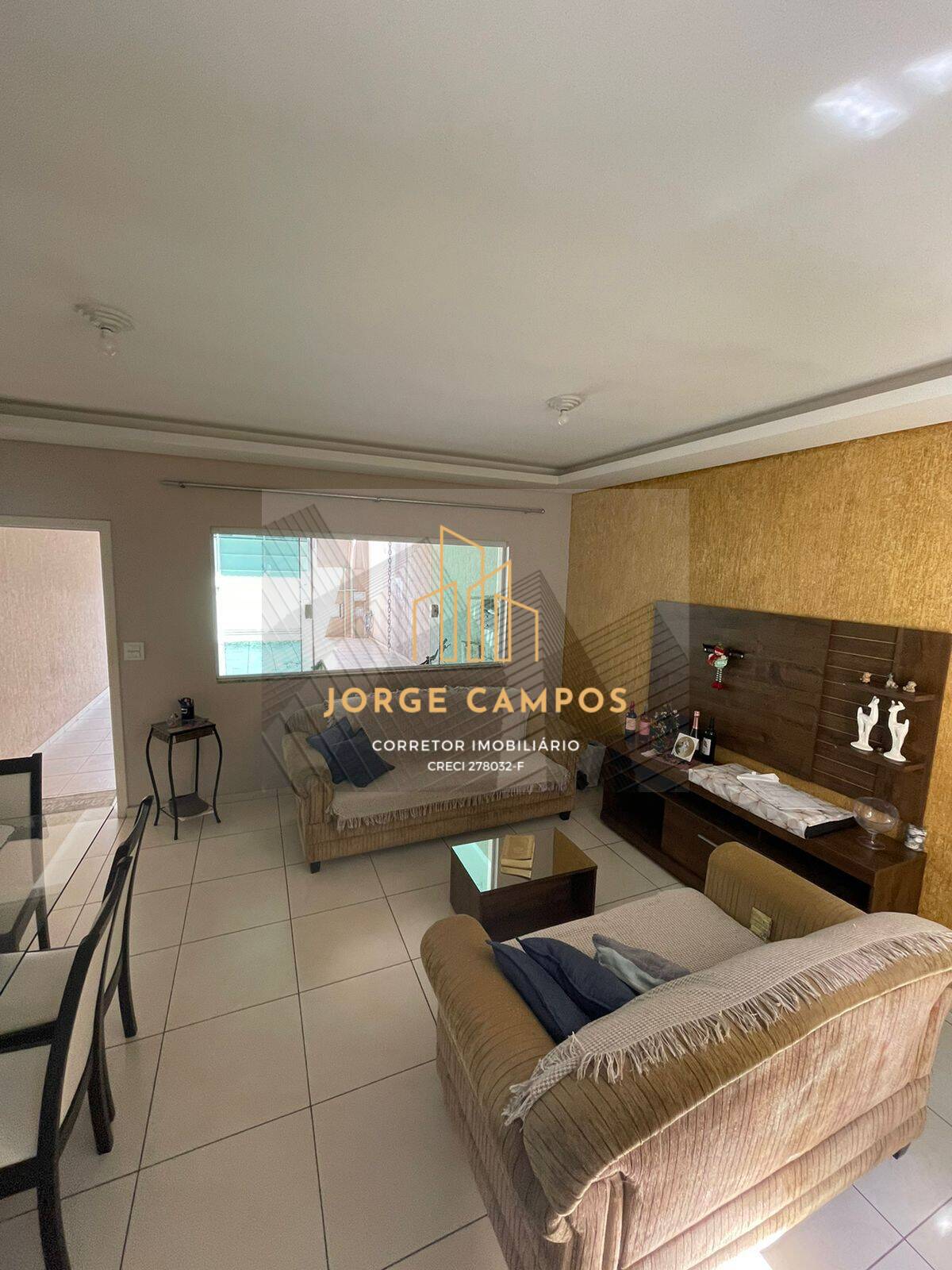 Sobrado à venda com 4 quartos, 184m² - Foto 1
